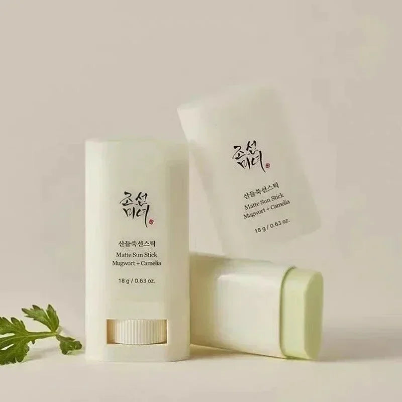 Stick solaire mat : Armoise+Camélia SPF50 PA++++ - Korean Beauty & Healthy